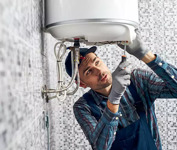 Expert Plumber for Hot Water Tank Maintenance in Bellmore, NY: Schedule Reliable Maintenance Services with Us